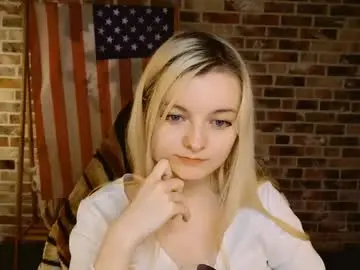 Chaturbate Nude Webcam of angelabunny_