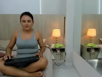 Chaturbate Best live sex cam show of mia_mercier