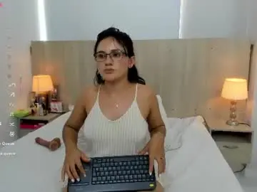 Chaturbate Adult Video Chat of mia_mercier