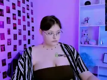 Chaturbate Live Sex of nikol_kitt