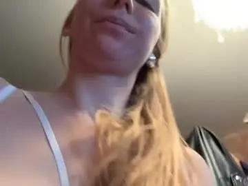 Chaturbate Adult Video Chat of vannesatalamas