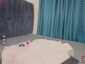 Chaturbate Live Sex Cam of pretty_peshy