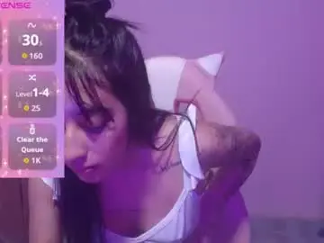 Chaturbate Adult Video Chat of quee_tiana