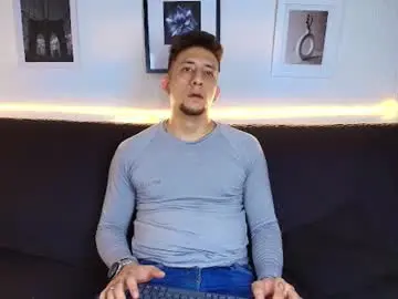 Chaturbate Best Webcam of emiliocum_24