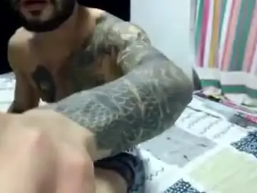 Chaturbate Live Porn of frankdanielsmolano