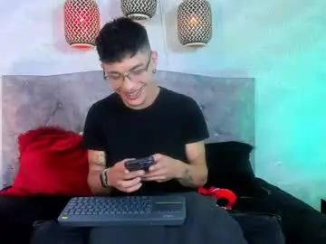 Chaturbate Sex Chat of andrewayne_