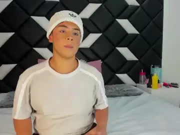 Chaturbate Free Live Porn of darian_laforteza