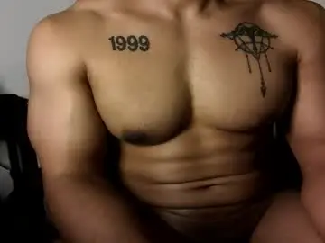 Chaturbate Adult Video Chat of vegasluv702