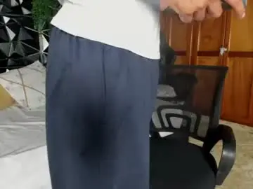 Chaturbate Sex Cam of elliot_colton
