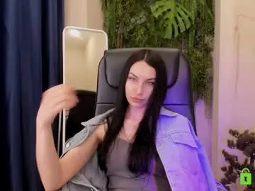 Chaturbate Best live sex cam show of milana_miln
