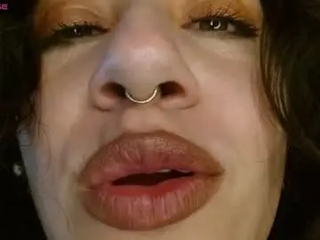 Chaturbate Watch Live Sex Cams of lisa_avila_