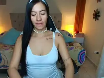 Chaturbate Best live sex cam show of emiily_skinny