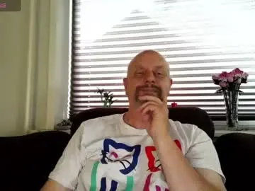 Chaturbate Adult Webcams of hardmrlazy