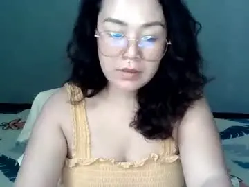 Chaturbate Watch Live Sex Cams of hot_emma1112