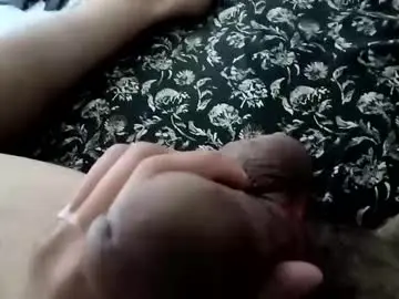 Chaturbate Live Sex Cam of travelingmantla