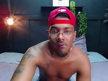 Chaturbate Live Sex of ethan_jons