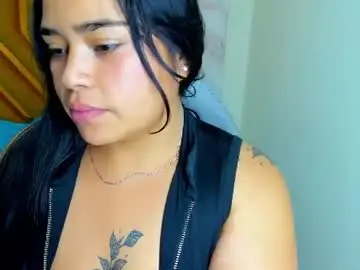 Chaturbate Live Sex Cam of violett_cinnamon