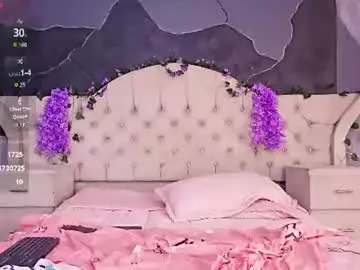 Chaturbate Best live sex cam show of lunaanddantee_