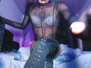 Chaturbate Free Porn Cam of valt_heart1