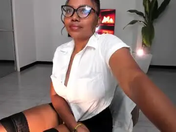 Chaturbate Free Porn Cam of irismoon777