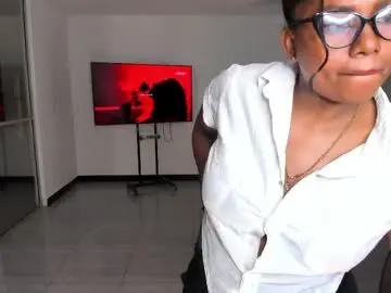 Chaturbate Watch Live Sex Cams of irismoon777