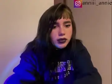 Chaturbate Watch Live Sex Cams of annie_snow_