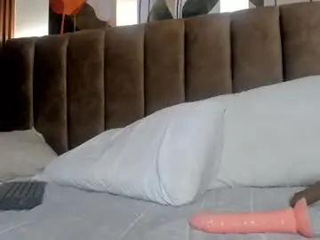 Chaturbate Free Live Porn of bella13_