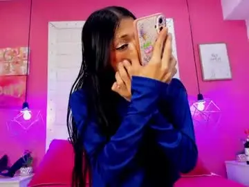 Chaturbate Watch Live Sex Cams of models_sophia