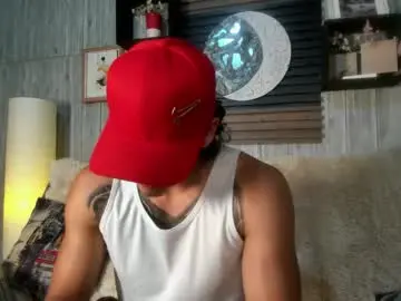Chaturbate Live Sex Cam of jackson_macleyn