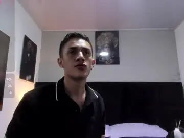 Chaturbate Sex Cam of adam_walker_1