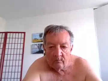 Chaturbate Live Sex Cam of tom1122tom