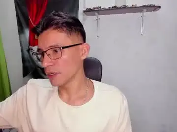 Chaturbate Live Porn of patrick_1_