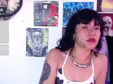 Chaturbate Watch Live Sex Cams of melisavelvet