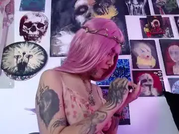 Chaturbate Live Sex Cam of melisavelvet