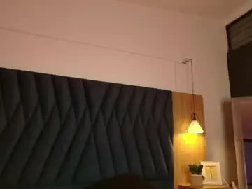 Chaturbate Adult Video Chat of alana_petite