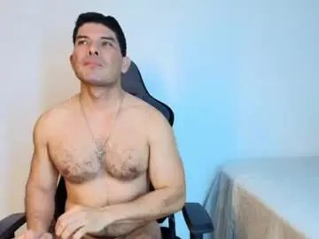 Chaturbate Watch Live Sex Cams of andrewstelee