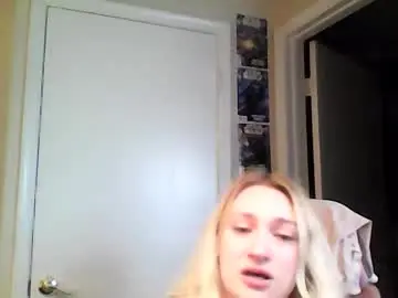 Chaturbate Watch Live Sex Cams of braindeadbetty
