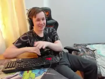 Chaturbate Best live sex cam show of iliaskrislove