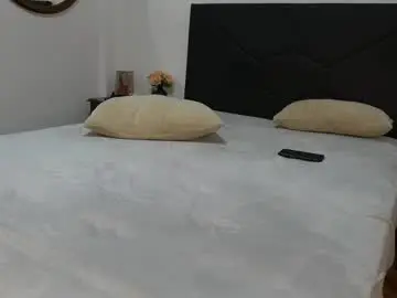 Chaturbate Free Porn Cam of adelllee