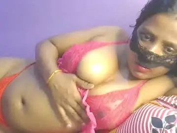 Chaturbate Live Porn of mystic_rose18