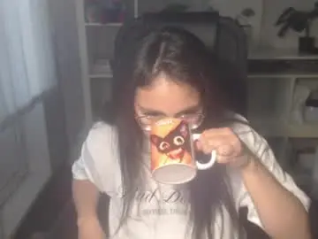 Chaturbate Adult Video Chat of anda_here