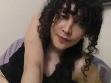 Chaturbate Free Porn Cam of apolosbitch