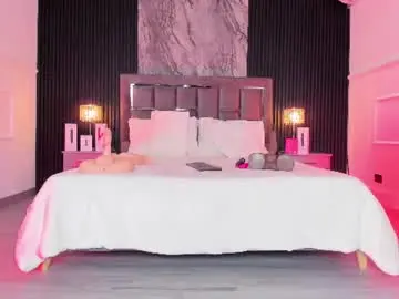 Chaturbate Live Sex Cam of laureenwells