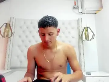 Chaturbate Private Sex Chat of carl_west2