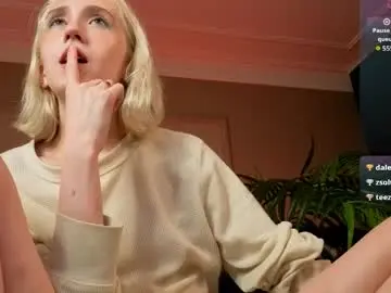 Chaturbate Live Sex of elen__moore