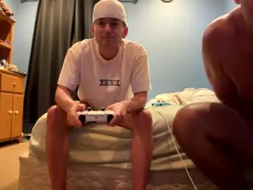 Chaturbate Live Sex Cam of natetheexplorer
