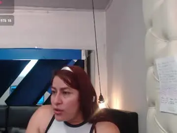 Chaturbate Best live sex cam show of alison_marr