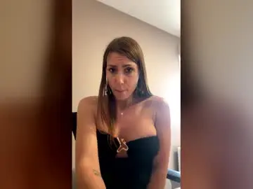 Chaturbate Sex Chat of lib_ertine32