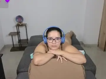 Chaturbate Watch Live Sex Cams of moonwoman_
