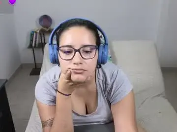 Chaturbate Live Porn of moonwoman_